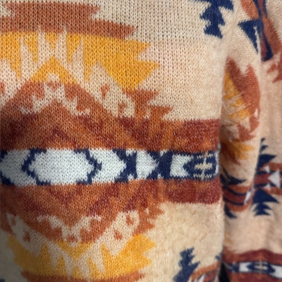 Lucky Brand Southwestern Patterned Sweater wool blend - Picture 9 of 13